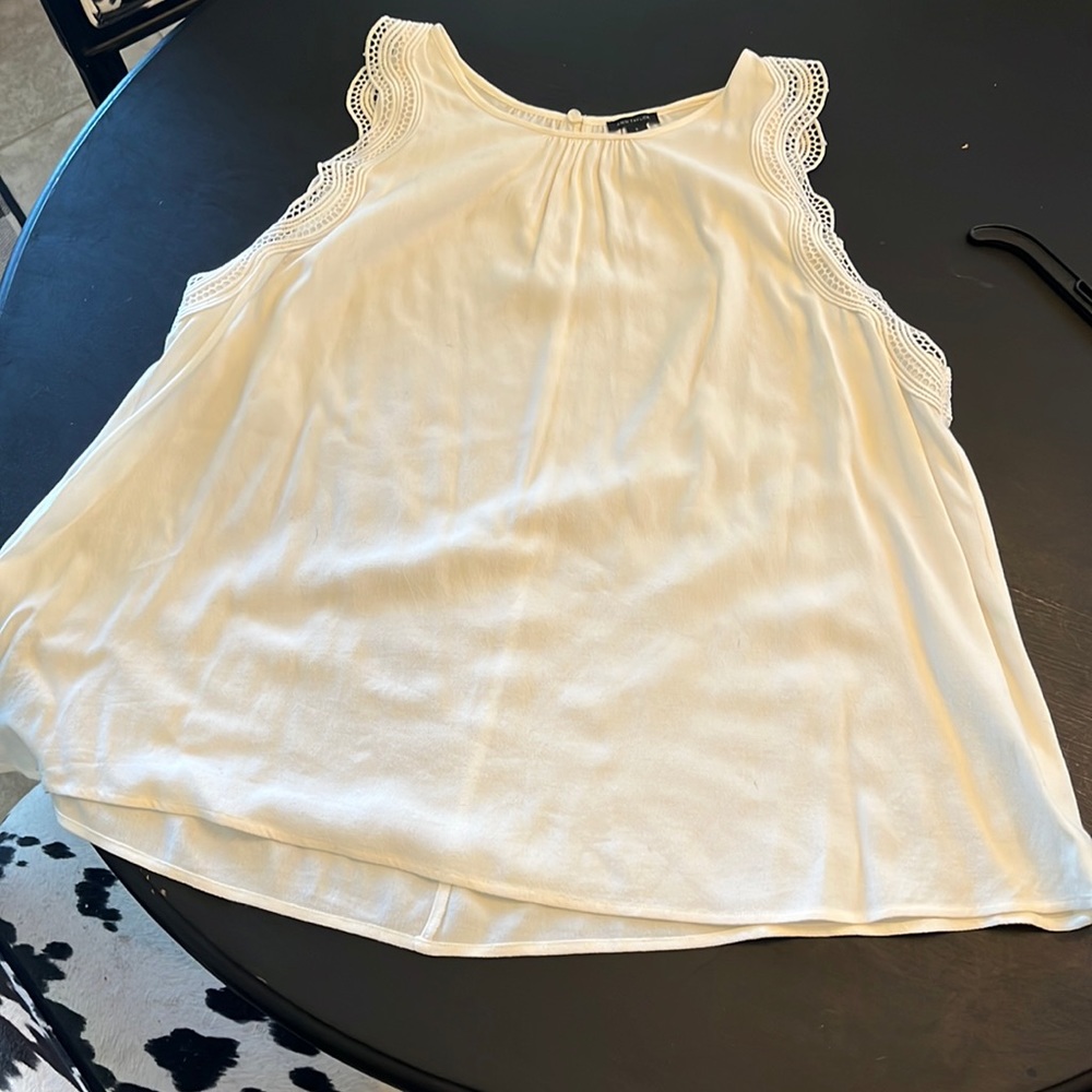 Ann Taylor tank top in winter white.